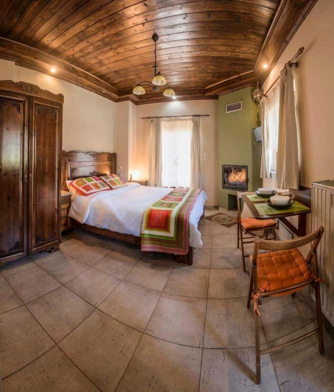 Guesthouse Theodorou Eláti Екстериор снимка